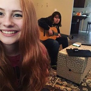 Meet your Posher, Amelia